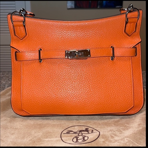 Hermes Handbags - HERMES JYPSIERE 28 TAURILON CLEMENCE Bag in Orange—PRISTINE /LIKE NEW CONDITION
